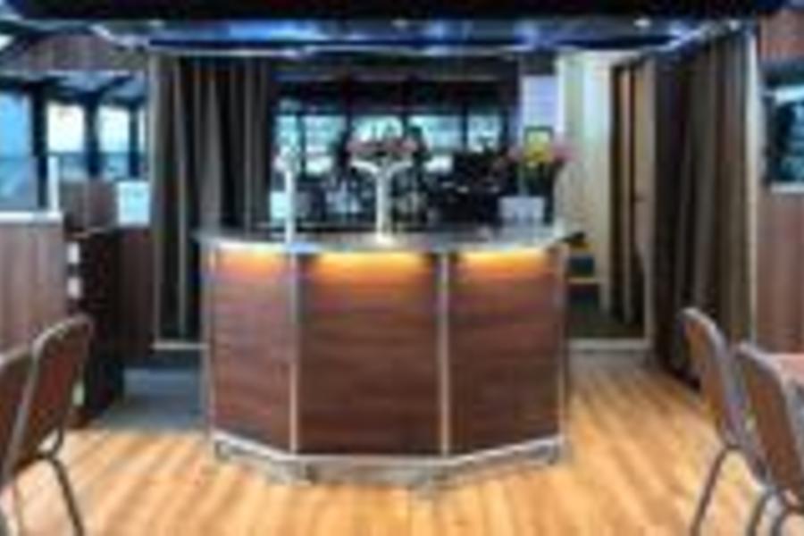 Golden Star - Bar