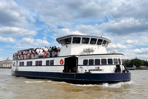 Pearl of London, Capacity 360, Seating 48