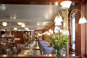 Dixie Queen Interior 