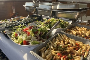 Hot Lunch Buffet Hot Lunch Buffet