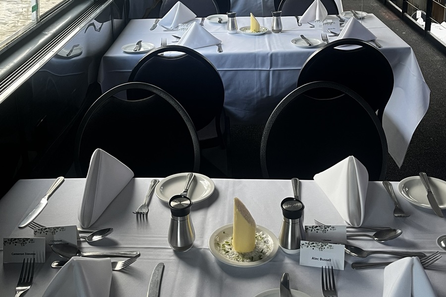 Jewel of London Seated Dinner, Upper Deck