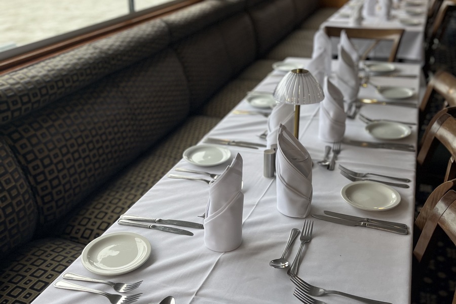 Golden Salamander Formal Dining 