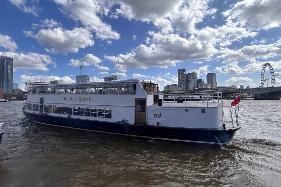 Golden Spirit Exterior Capacity 240, Seating 92