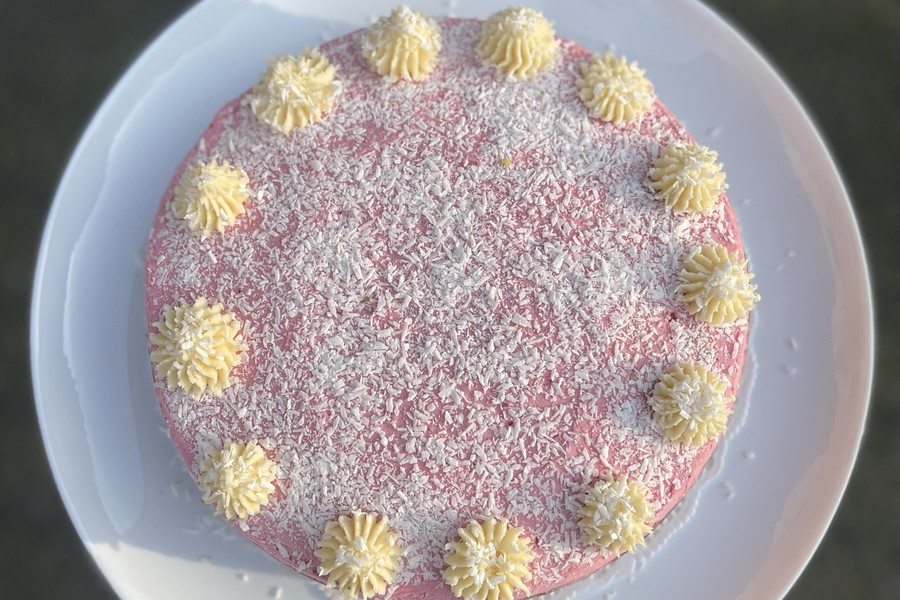 Coconut and Raspberry Cake
