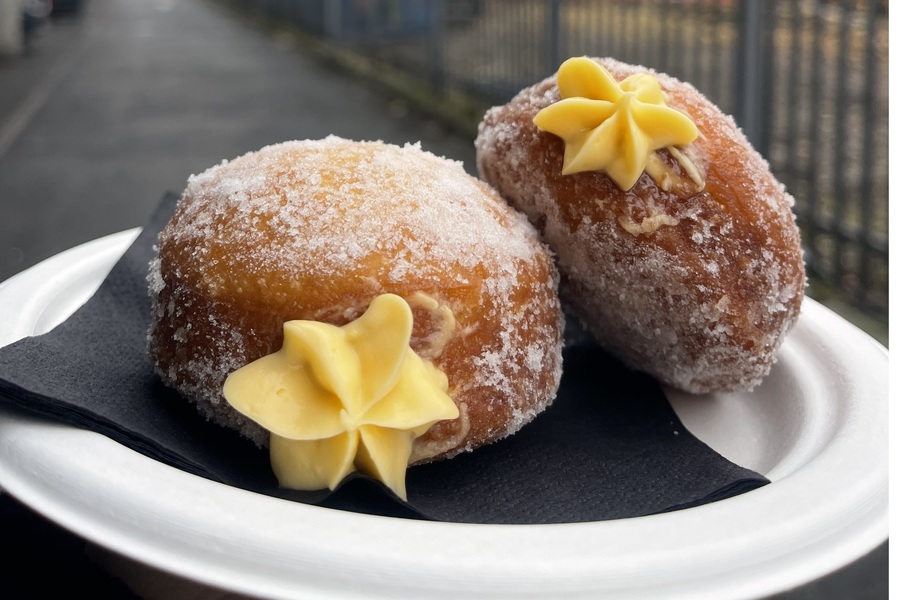 Custard Doughnuts