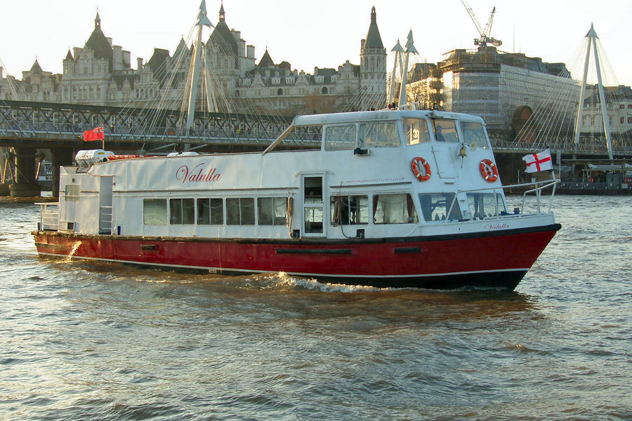 Valulla, Capacity 50-100