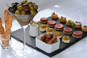 Canapes 